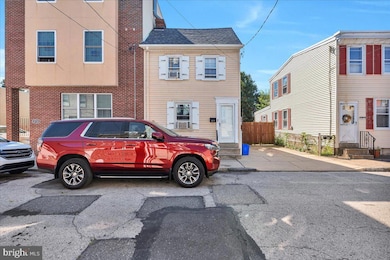 4717-19 Almond St, Philadelphia, PA 19137 - photo 2