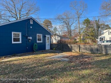 300 E Arverne Ave unit B, Ocean Gate, NJ 08740 - photo 2