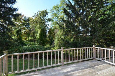 80 Bedford Rd, Greenwich, CT 06831 - photo 3