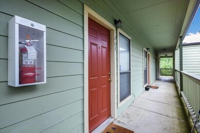 3206 King St unit 203, Austin, TX 78705 - photo 5