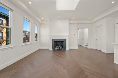 112 Myrtle St unit 1, Boston, MA 02114 - photo 5