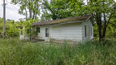 80 Acres006