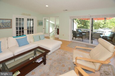 1927B Villaridge Dr, Reston, VA 20191 - photo 5