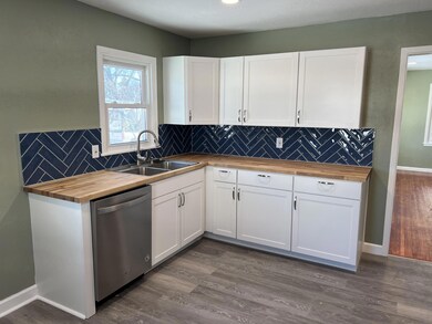 1314 Mohawk Street Bismarck ND 58501