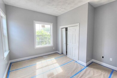 39 Benefit St unit 2R, Pawtucket, RI 02861 - photo 3