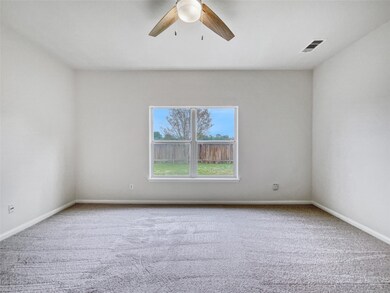 12231 Estelle Ln, Pinehurst, TX 77362 - photo 5