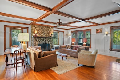 139 Main St, Vineyard Haven, MA 02568 - photo 3