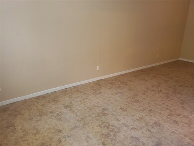 6929 Liverpool St, Houston, TX 77021 - photo 6