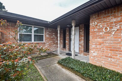 9507 Kell Cir, Houston, TX 77040 - photo 3