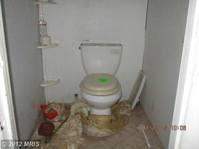 2515 Brookfield Ave, Baltimore, MD 21217 - photo 5