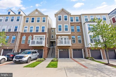 25214 Briargate Terrace, Chantilly, VA 20152 - photo 2