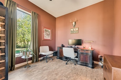 8660 Turnberry Ln, Red Oak, TX 75154 - photo 5