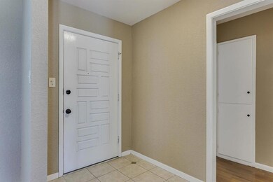 625 Cullum Ave, Hurst, TX 76053 - photo 3