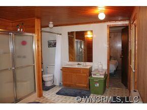 Large master bath