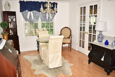 270 Sterling St, Clinton, MA 01510 - photo 5