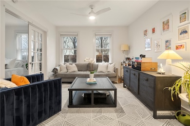 33 Marsh St, Newport, RI 02840 - photo 3