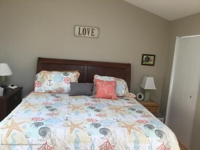 02-Master Bdrm