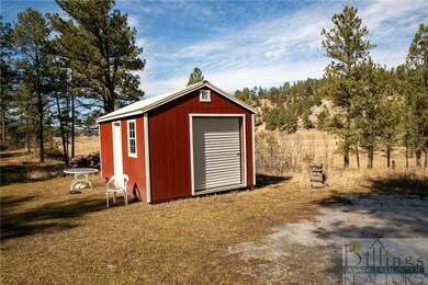 Shed is like new. Been very well maintained.