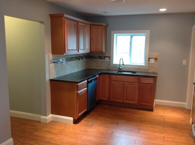 9 Pendexter Ave, Chicopee, MA 01013 - photo 5