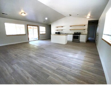 5066 N 2900 W, Cedar City, UT 84721 - photo 4