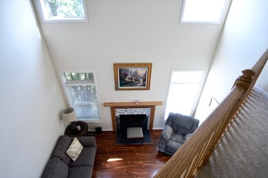 597 Chestnut Dr, Oswego, IL 60543 - photo 5