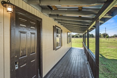 14968 Fm 1696 Rd, Bedias, TX 77831 - photo 5