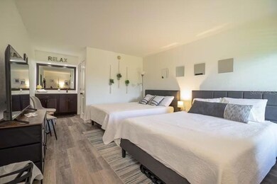 7150 N Tamiami Trail unit C 128, Sarasota, FL 34243 - photo 6