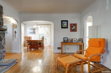 1158 11th Ave SW, Albany, OR 97321 - photo 4