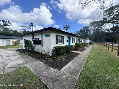 1533 Pullen Rd unit 3, Jacksonville, FL 32216 - photo 7