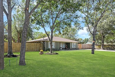 14206 Frances St, Needville, TX 77461 - photo 2