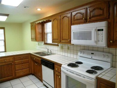 3909 W Cedar St, Rogers, AR 72756 - photo 4