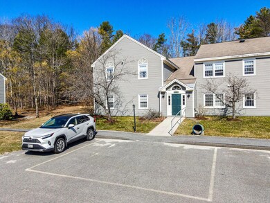 B-20 Somerset Condos unit 20, Freeport, ME 04032 - photo 2