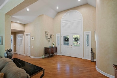 1605 Freesia Ct, Highland Park, IL 60035 - photo 4