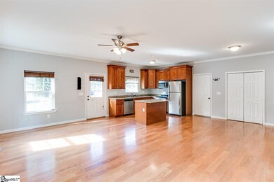 405 N Palmetto St, Liberty, SC 29657 - photo 6