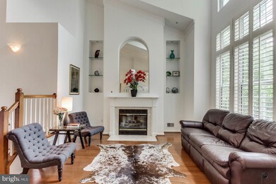 7029 Haycock Rd unit G, Falls Church, VA 22043 - photo 2