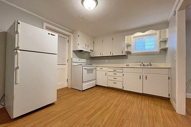 327 Jefferson Ave unit 2, Salem, MA 01970 - photo 2