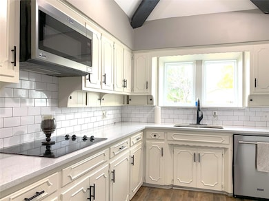 600 Lusk St, Bonham, TX 75418 - photo 5