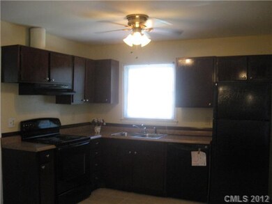 Kitchen - New stove, dishwasher, refrigerator, cei