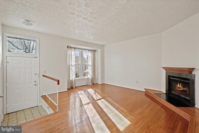 4201 Red Maple Ct, Burtonsville, MD 20866 - photo 3