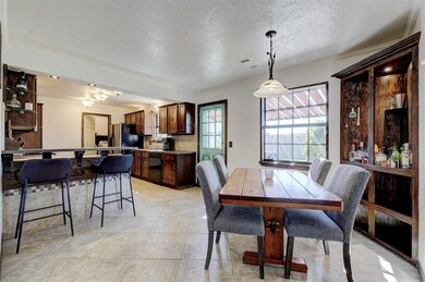 1712 SE 15th St, Moore, OK 73160 - photo 7