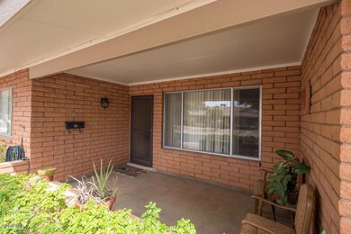 6438 E Butte St unit 3, Mesa, AZ 85205 - photo 2