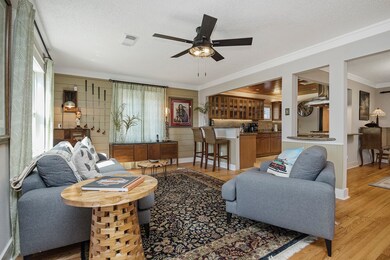 1006 W 42nd St, Houston, TX 77018 - photo 4