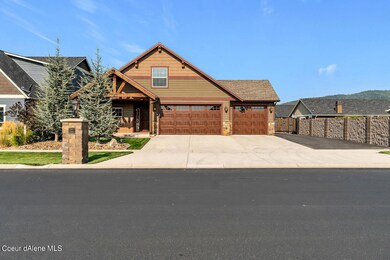 7 Front of Home.jpg-vsuniqueid-612e3e2aa