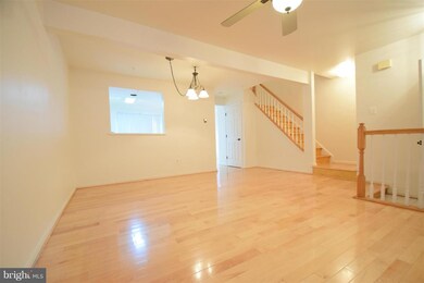 1343 Walkabout Ct, Sykesville, MD 21784 - photo 3