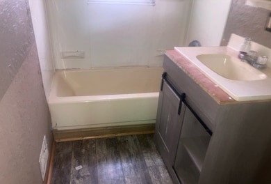 unlisted-address, Rockford, IL 61101 - photo 7