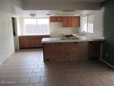 7727 W Cora Ln, Phoenix, AZ 85033 - photo 7