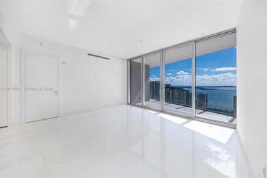 Aston Martin Residences unit 3506, Miami, FL 33131 - photo 7