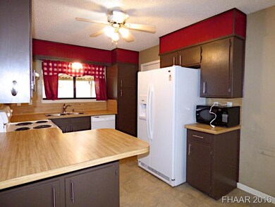 1125 Rhonda Lee St, Copperas Cove, TX 76522 - photo 6