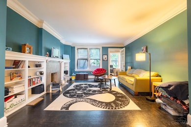 3896 Reading Rd, Cincinnati, OH 45229 - photo 4