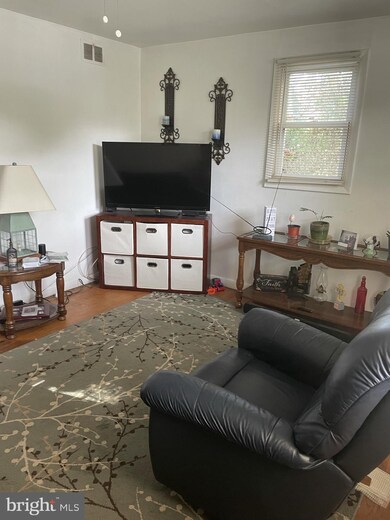 8 Oakleigh Ave, Glen Burnie, MD 21061 - photo 4